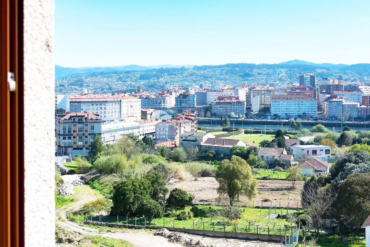 Apt Soleado Y Silencioso - Garaje- A 17 Min Andando Del Centro De Pontevedra Luaran gambar