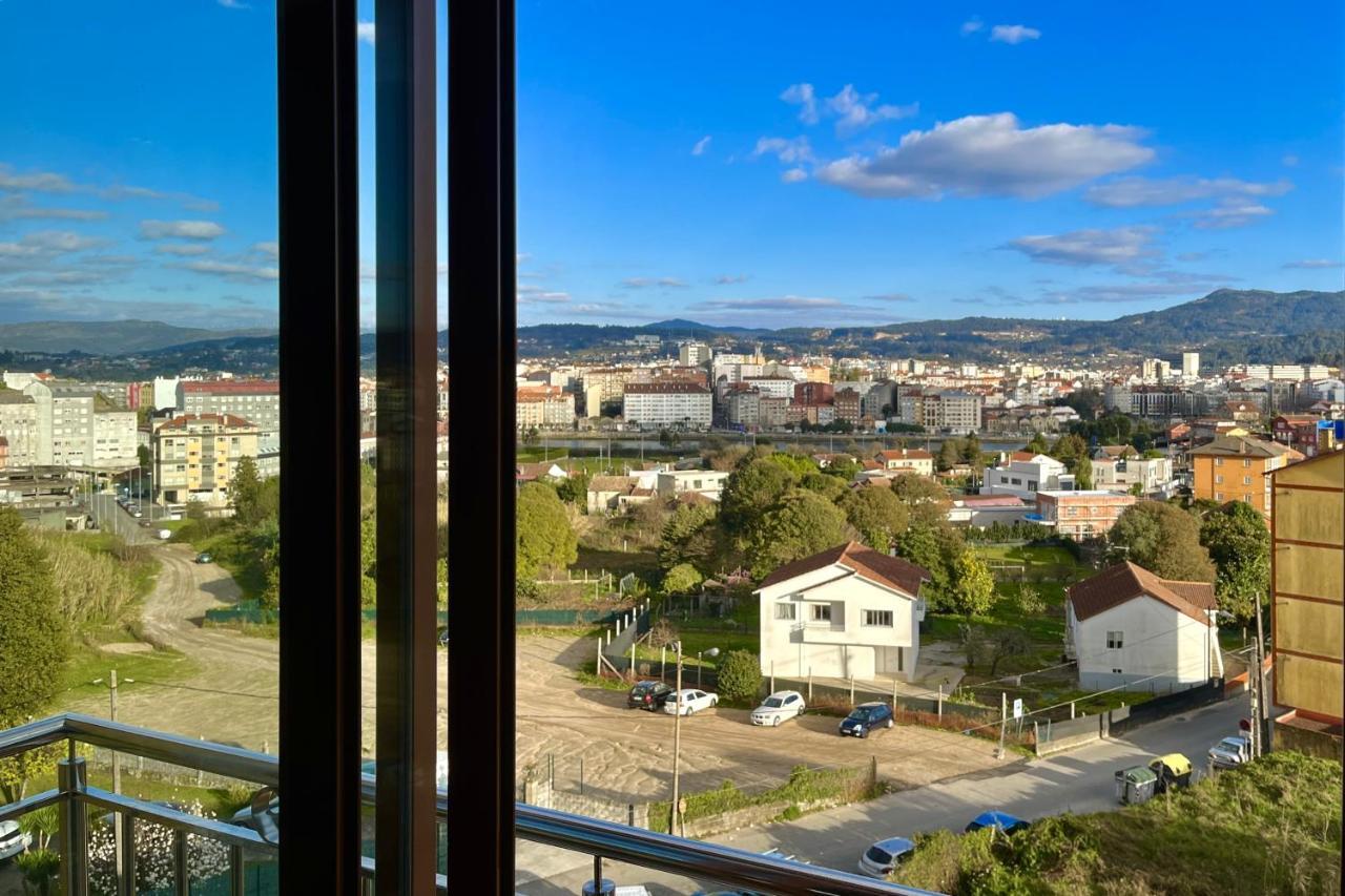 Apt Soleado Y Silencioso - Garaje- A 17 Min Andando Del Centro De Pontevedra Luaran gambar